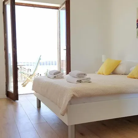 By The Sea Hvar - 5720 3* フヴァル